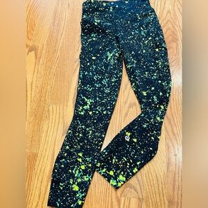 Lululemon size 2 cropped leggings